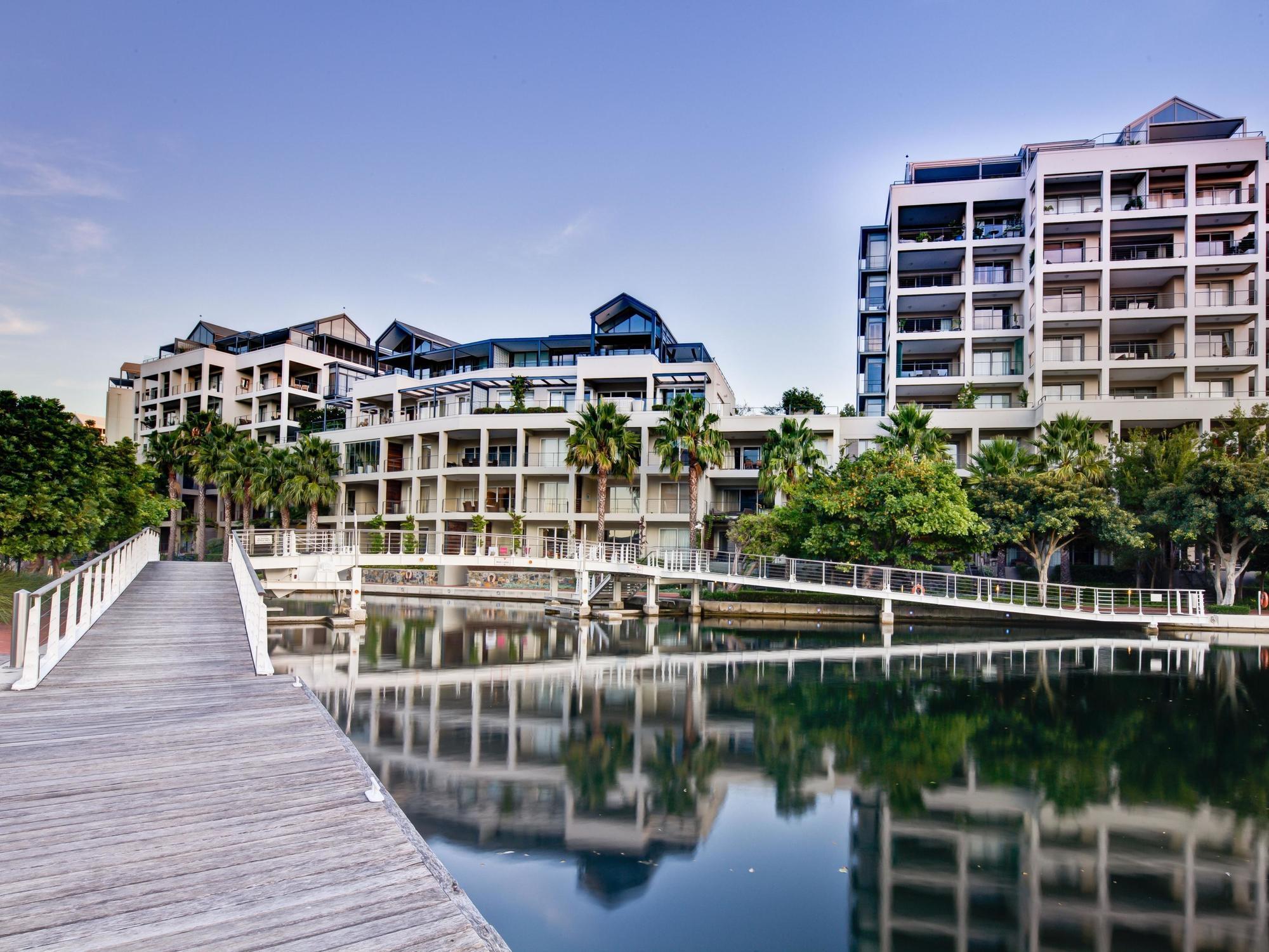 Marina Waterfront Apartments Cape Town Exterior photo